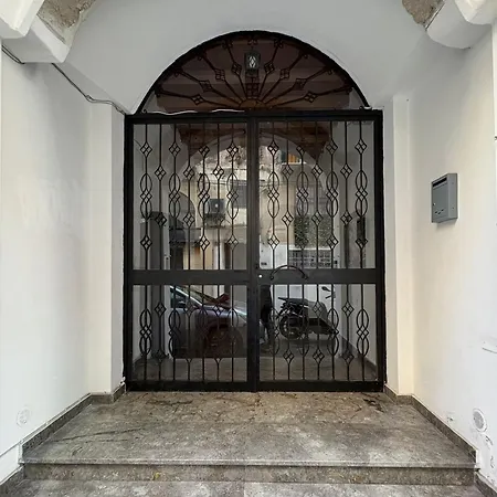Lägenhet La Dimora Dei Pupi - Centro Storico Palermo